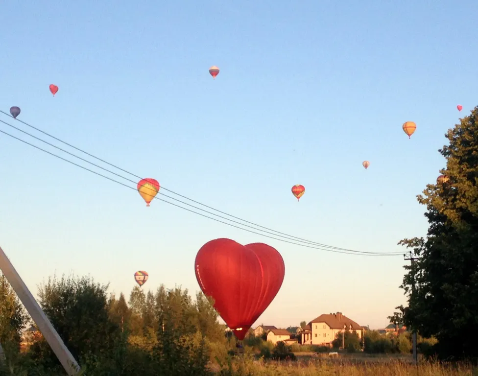 Коттедж с баней и джакузи рядом с горками