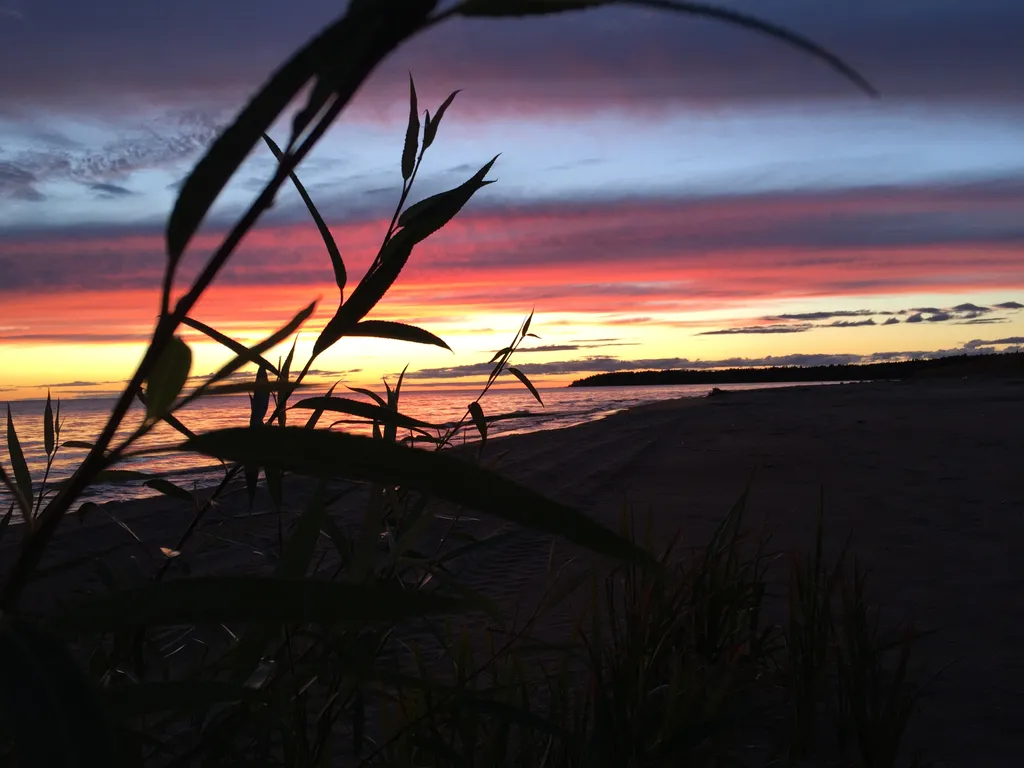 Коттедж Коттедж в Карелии с тремя спальнями — Нурмойла
