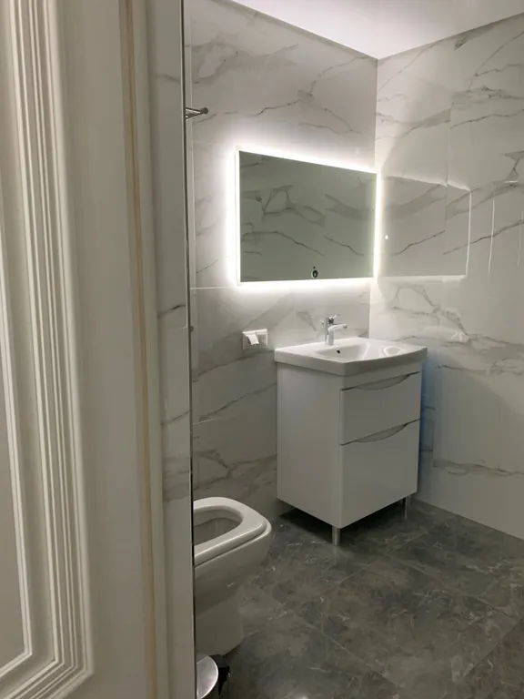 Дом в шаговой доступности от метро