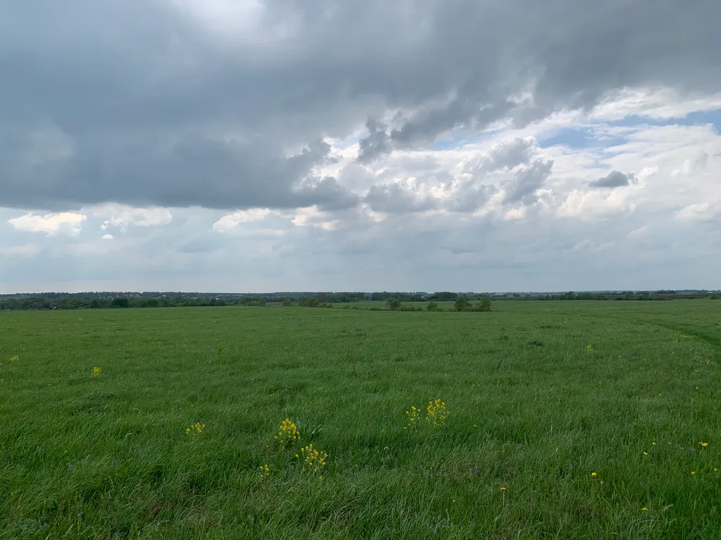 Просторный дом с баней и бассейном