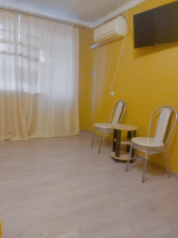 Уютная квартира — аренда посуточно в Феодосия