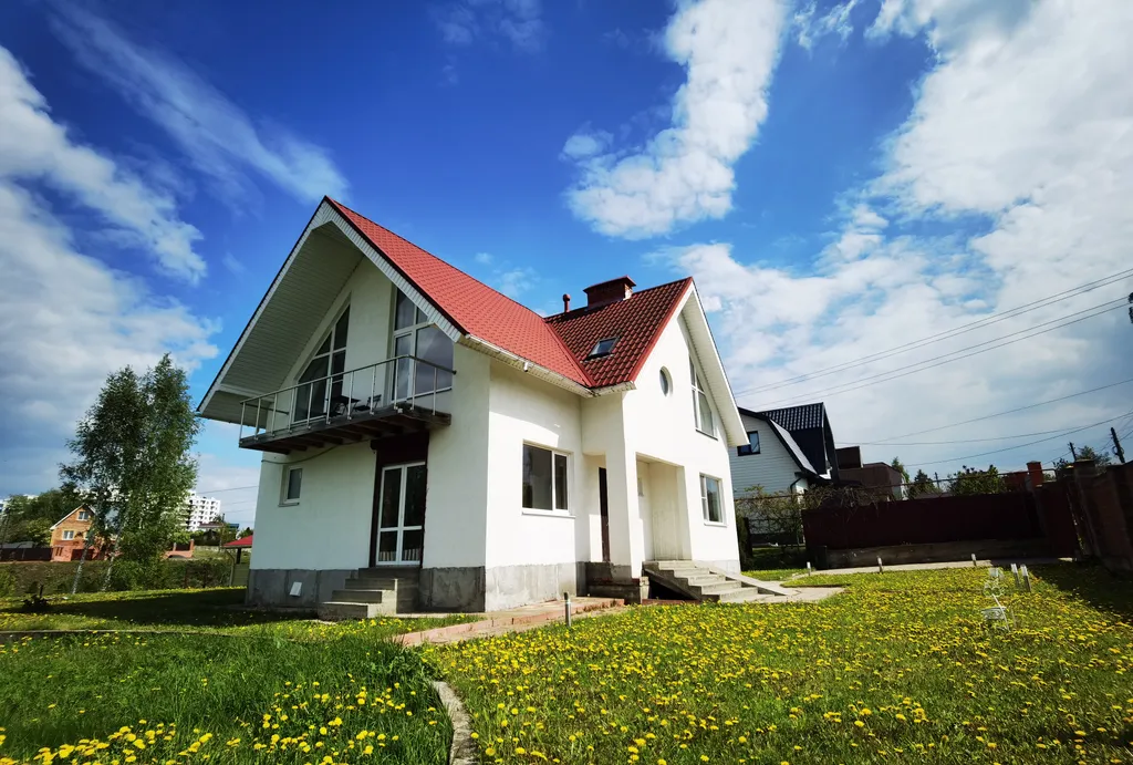 Уютный коттедж с 4-ми спальнями, баней и бильярдом у озера — аренда посуточно в Тула