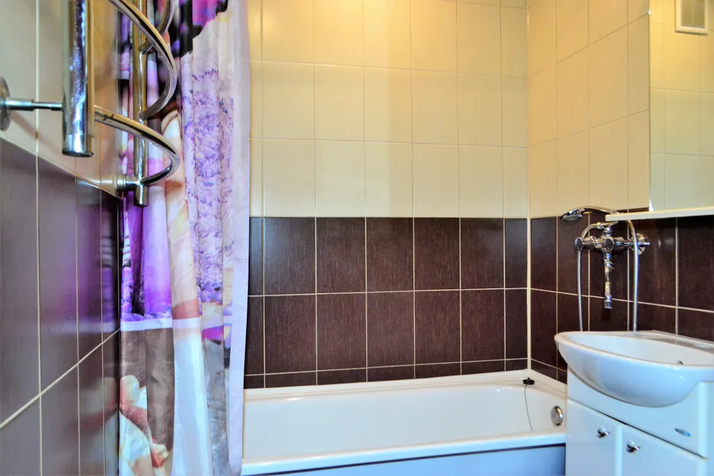 Комфортабельная двухкомнатная квартира у ресторана Аджика