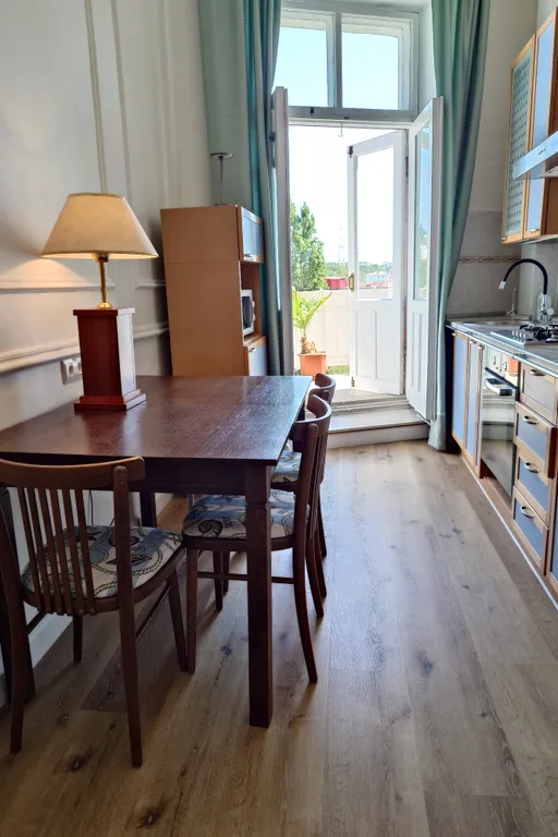 Квартира Уютная двухкомнатная квартира с видом в самом центре города — Севастополь