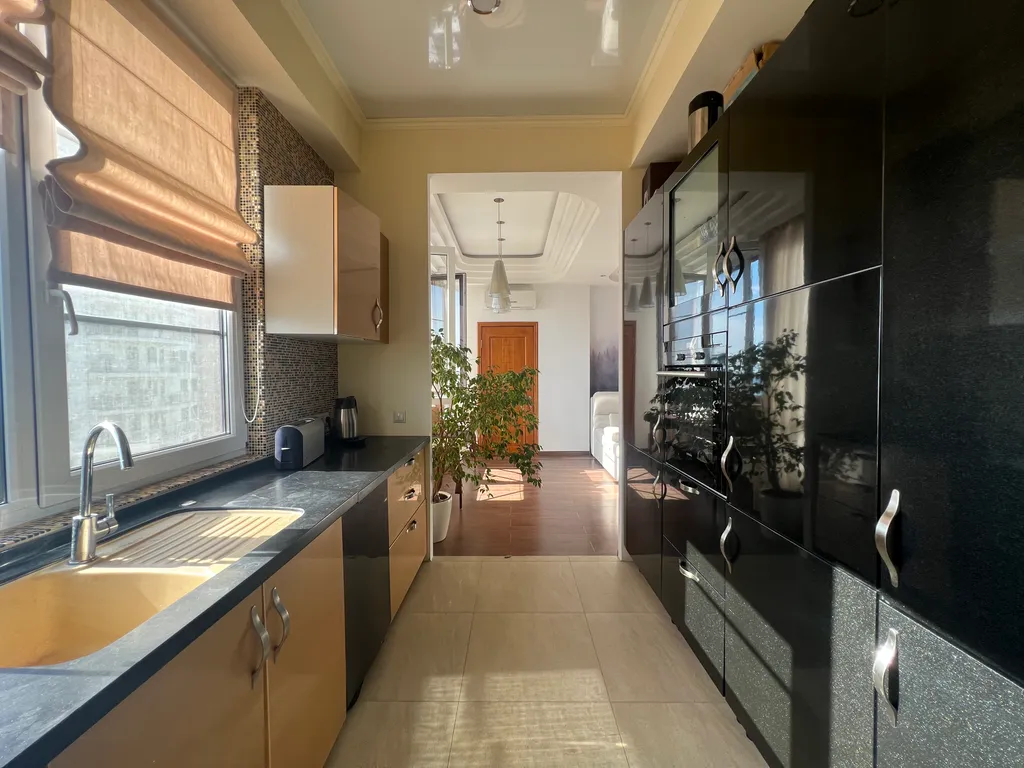 Апартамент в центре Black Sea Residence