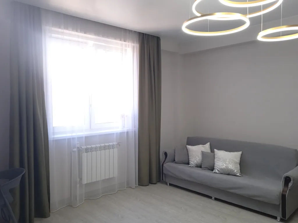 Нoвая квaртира возле ТЦ Мед