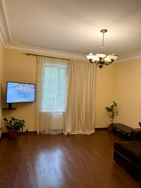 Двушка с удобной парковкой