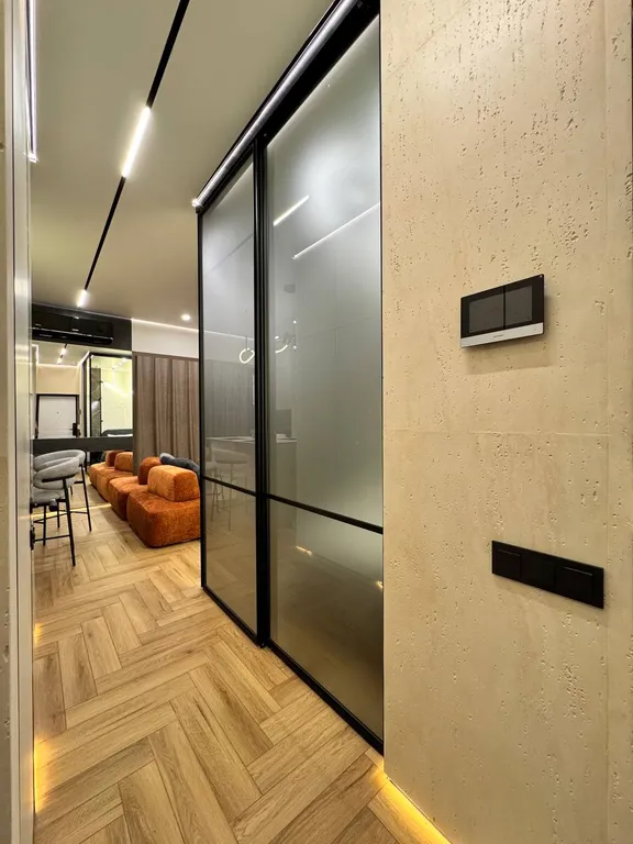 2-комнатная в ЖК Комфорт Сити с видом на горы, рядом с ТЦ MEGA