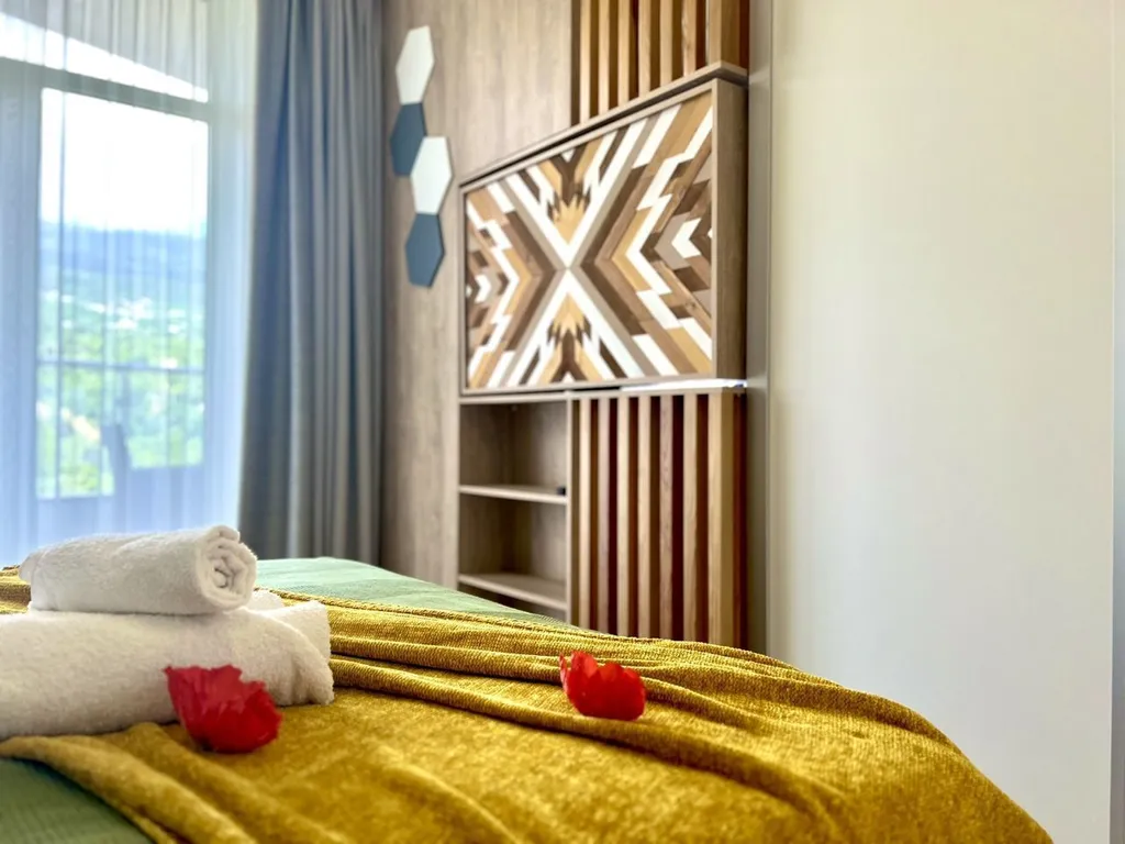 Уютная квартира с видом на горы в ЖК Шато Лувр в пгт Гурзуф