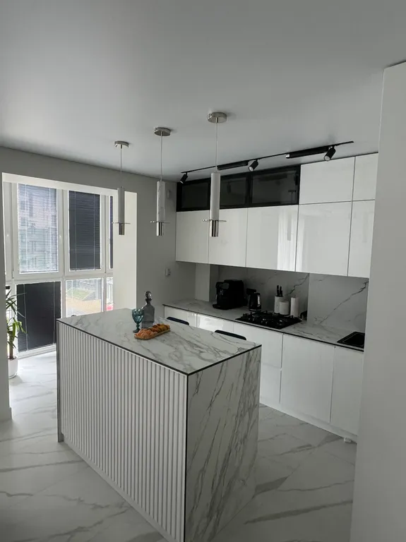 Великолепное расположение, дизайнерский ремонт, премиум принадлежности