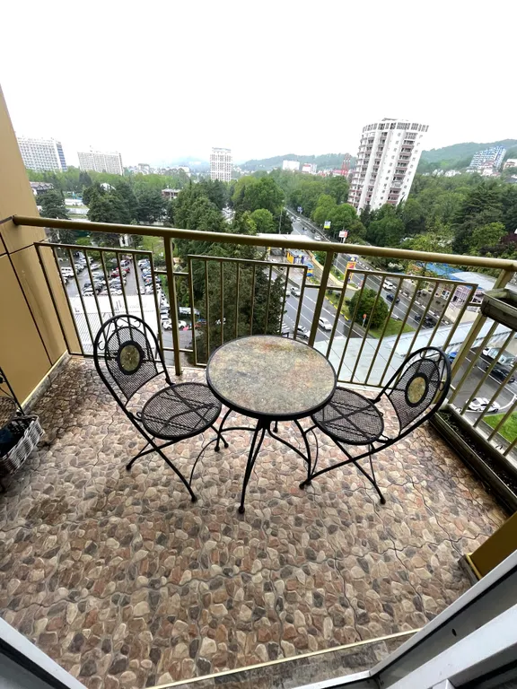 Квартира на первой береговой линии с видом на море и горы