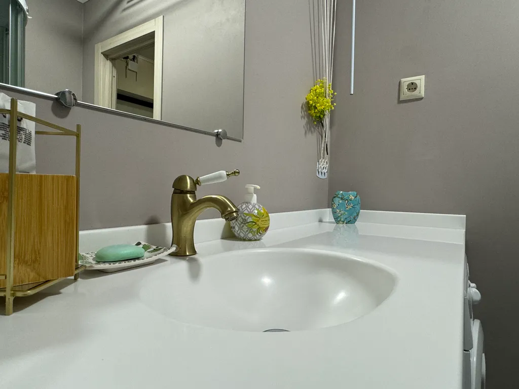 Аромат, уют, чистота, большая кровать-для влюбленных или просто отдохнуть