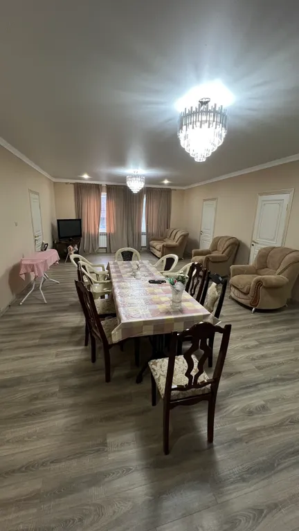 Уютный дом рядом с набережной на большую компанию до 12 человек