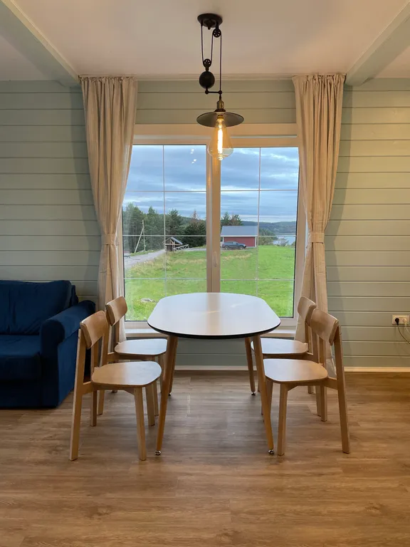 Панорамный двуспальный дом в Карелии рядом с Ладогой