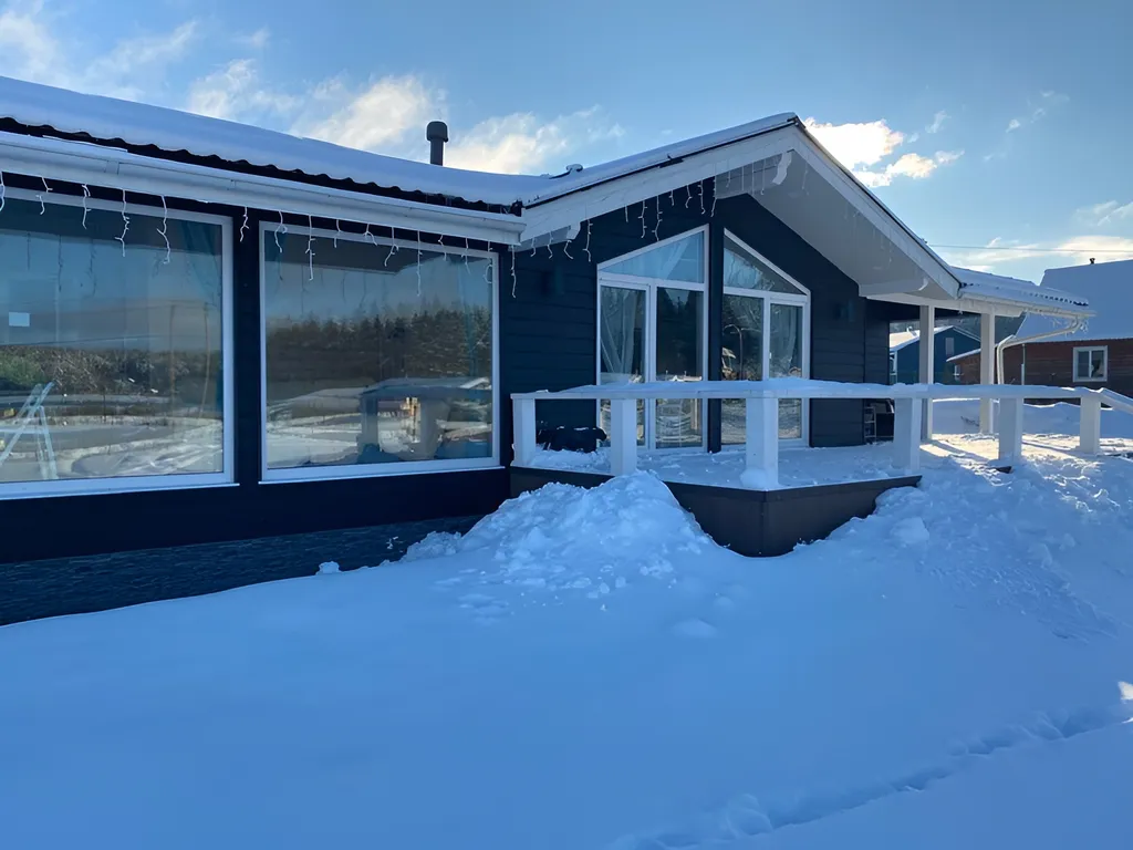 Новый коттедж на берегу ладожских шхер