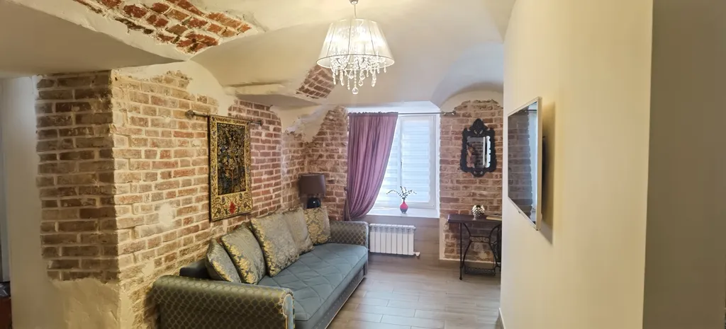 Старинная квартира в стиле лофт в историческом центре Калуги