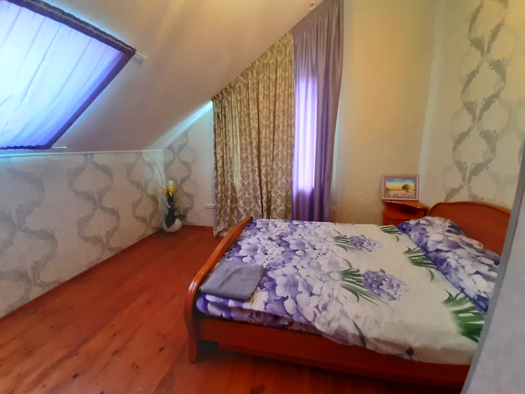 6-комнатный Дом