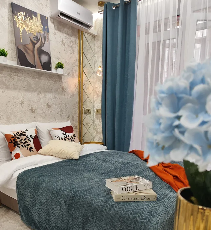 Новая квартира-студия — аренда посуточно в Михайловск