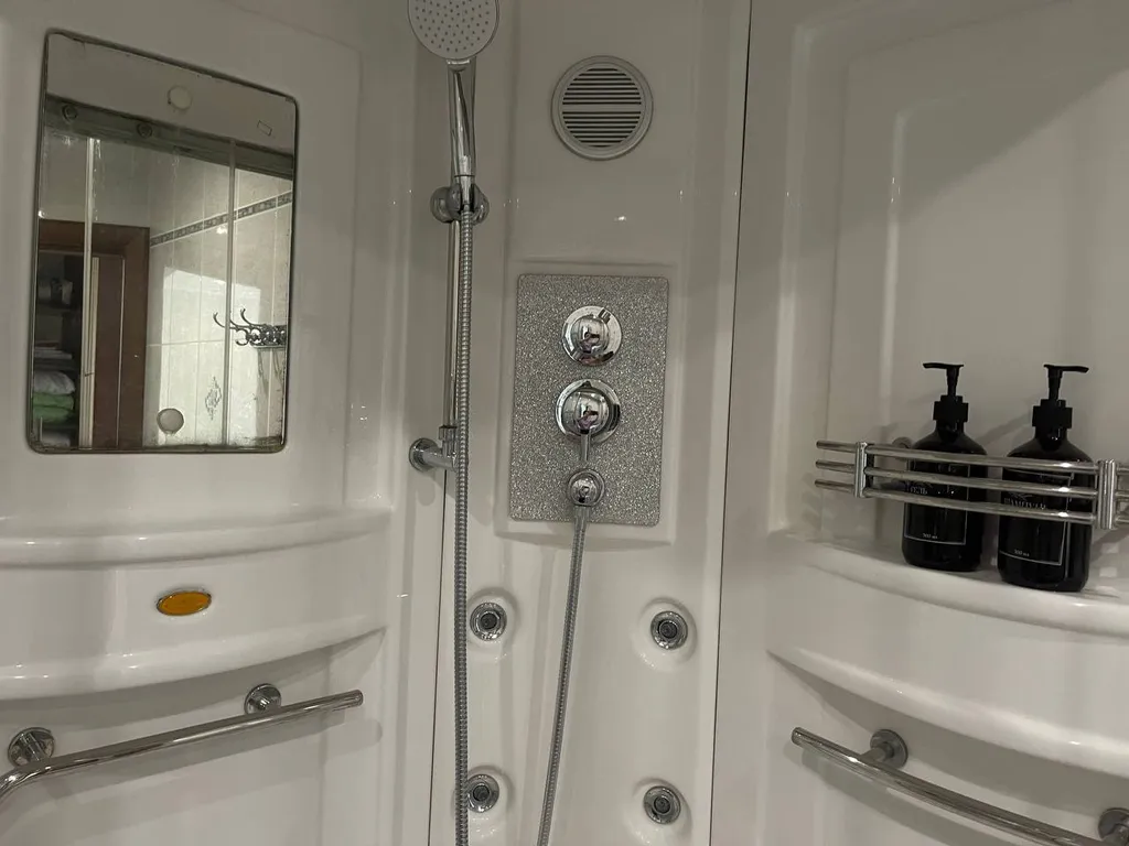 Квартира студия в центре Омска