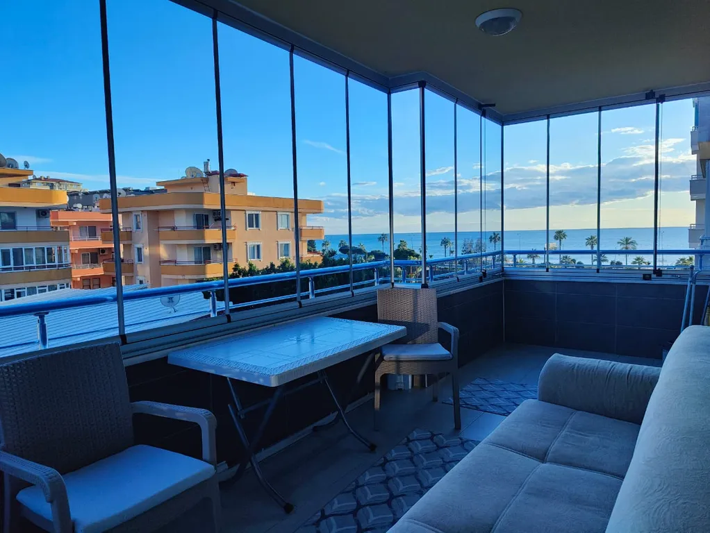 Квартира 2+1 в комплексена первой линии у моря — аренда посуточно в Аланья