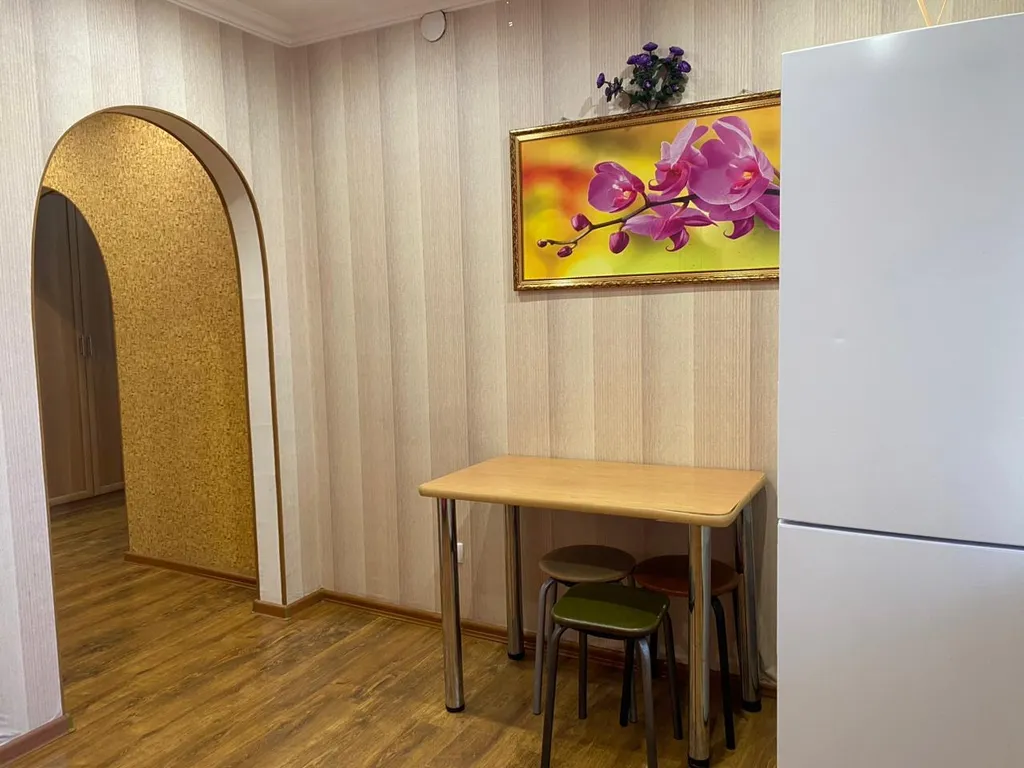 Квартира в центре. Дарим комплемент от компании V-GOSTI!