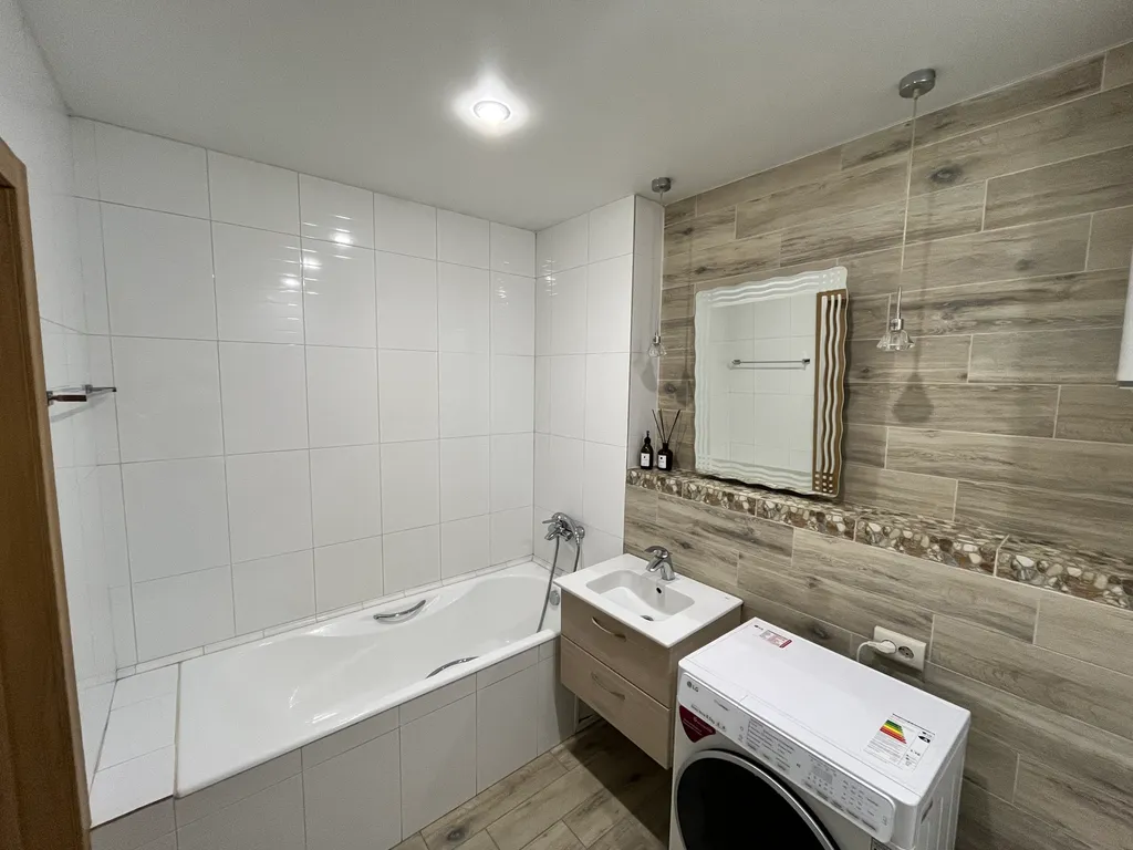 Шикарная трёшка