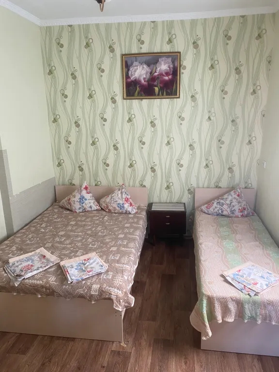 Квартира Гостевые комнаты в центре города — аренда посуточно в Феодосия