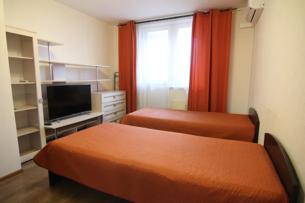 Однокомнатная квартира класса Полулюкс в спальном районе города