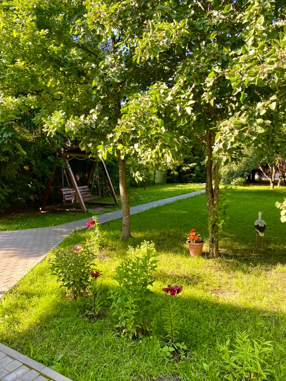 Коттедж Красивый дом с русской баней на дровах и теплым бассейном — Обухово