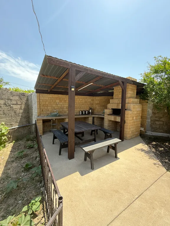 Квартира Комната в частном доме рядом с морем — аренда посуточно в Избербаш