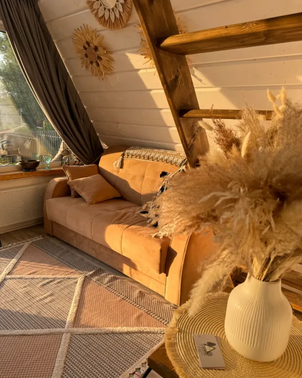 Коттедж Уютный домик А-фрейм с видом на озеро — Дубна