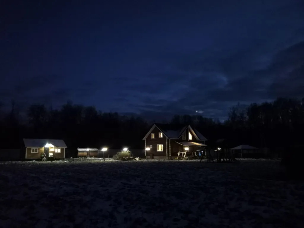 Коттедж Коттедж Усадьба Красивая — Коришево