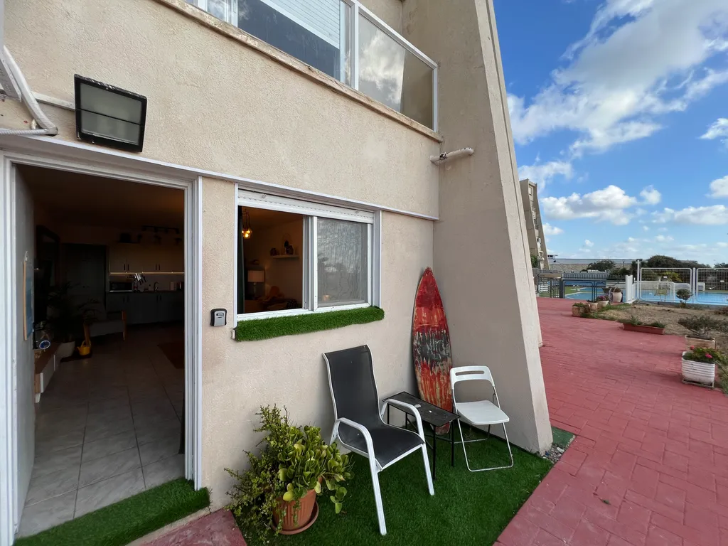 GW014 Студия с бассейном с видом на море (Gugel Waves Nahariya)