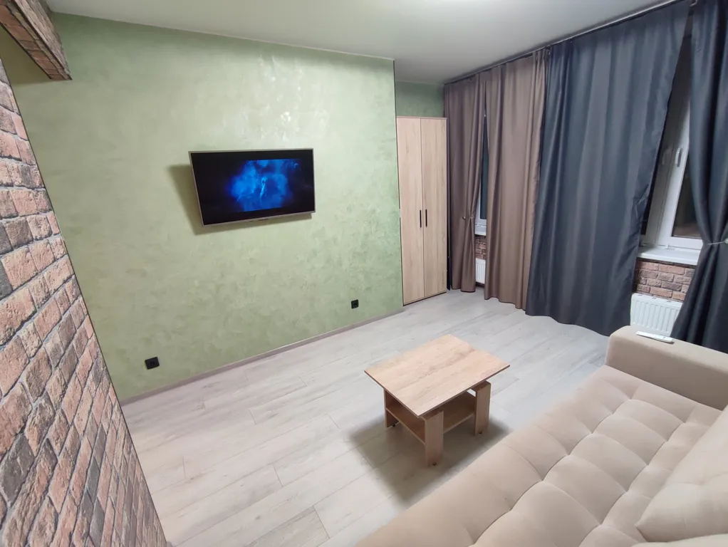 Квартира евродвушка в районе ДКЖ