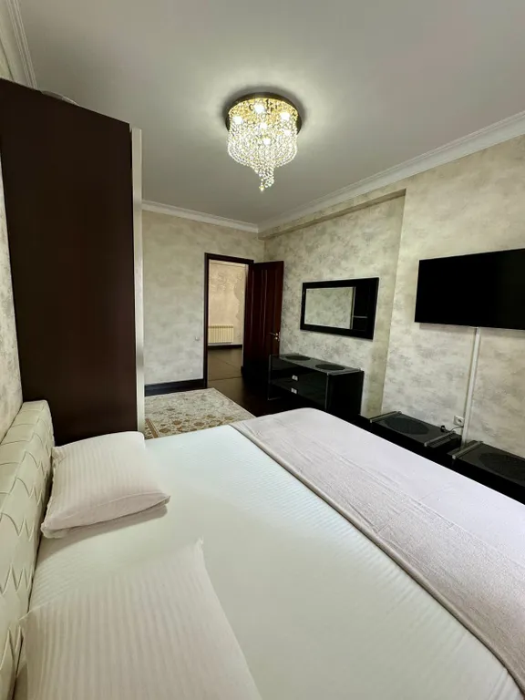 Уютная квартира в центре города с видом на море