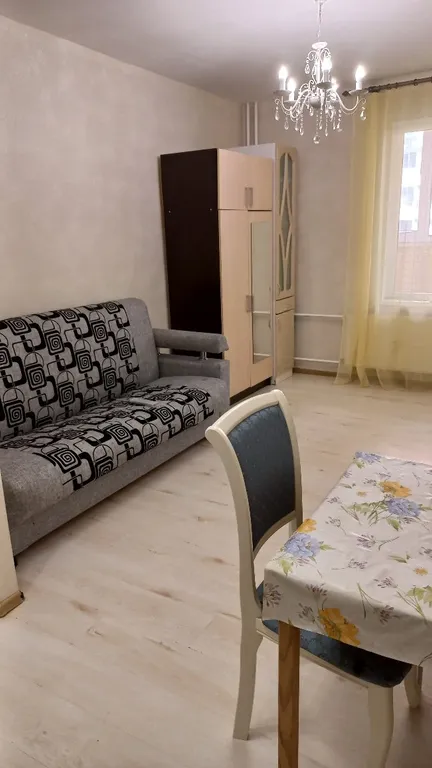 Уютная квартира около метро Девяткино, в доме все магазины