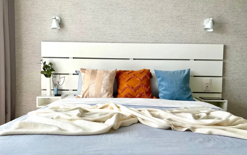 Стильный белоснежный апартамент в центре города, бесконтактный заезд