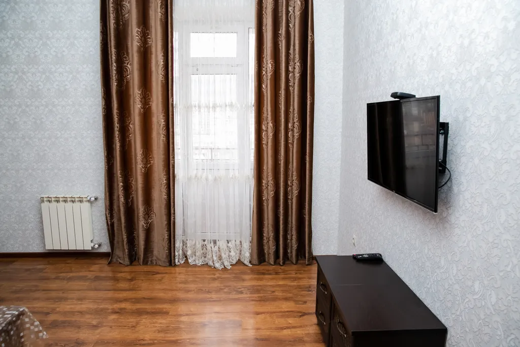 Квартира Квартира Анти-Отель на 3чел. 1комн.кв. 10этаж, код-127 — Махачкала