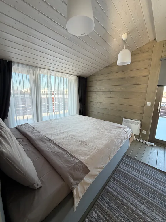 Дом с видом на закат