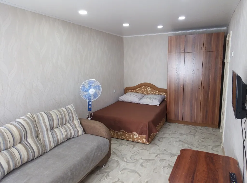 Квартира рядом с озером — аренда посуточно в Яровое