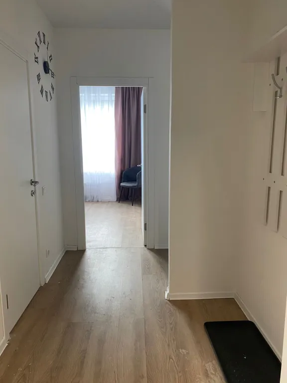 Евро однушка с видом на лес