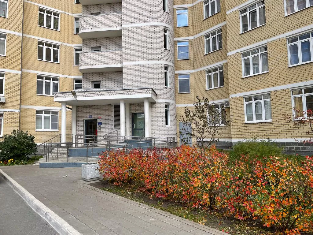 Квартира Квартира Евродвушка рядом с ТЦ Мегаполис и Южным Автовокзалом — Екатеринбург