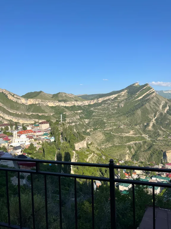 Дом с шикарным видом на горы