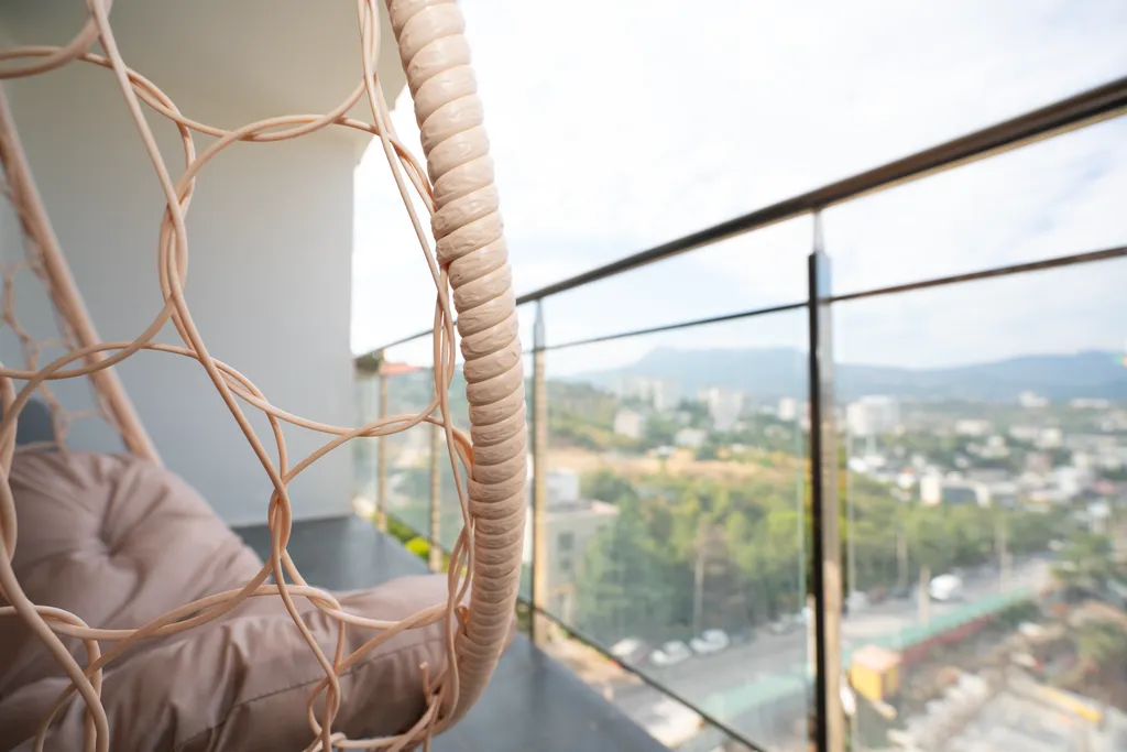 Дизайнерская студия LS-ECONOM STUDIO с видом на город с 7 этажа