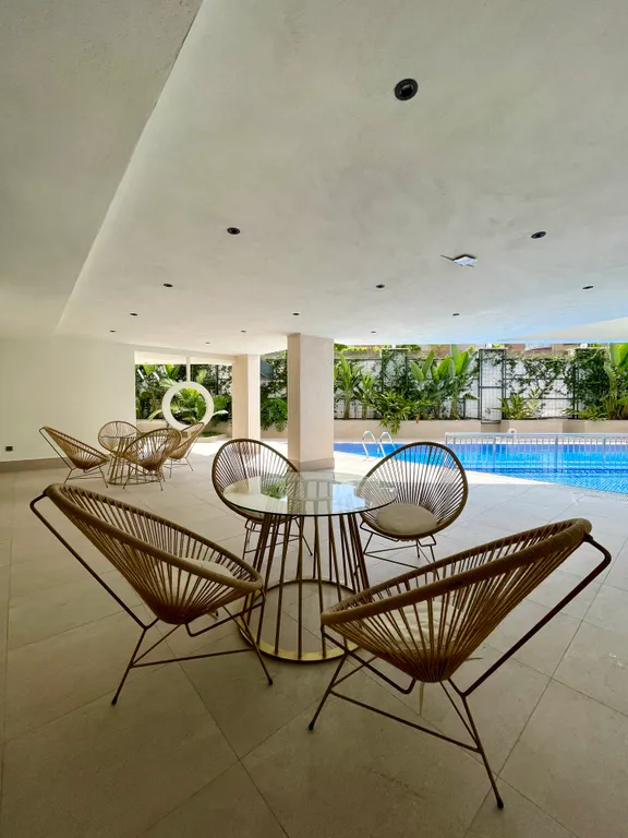 Luxury Flat 300m to the Beach