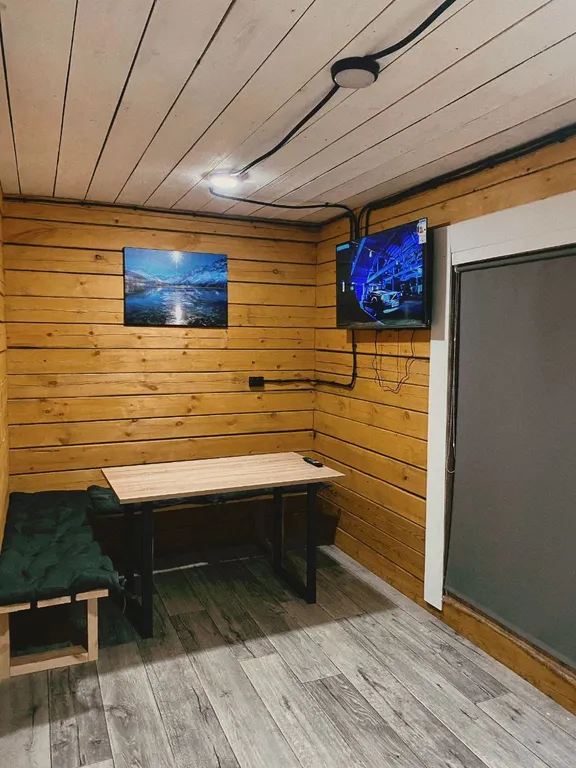 Дом на берегу Байкала