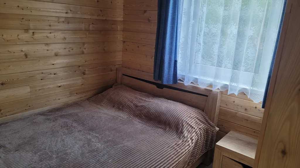 Апартаменты 2-х комнатные. Половина дома с отдельным входом