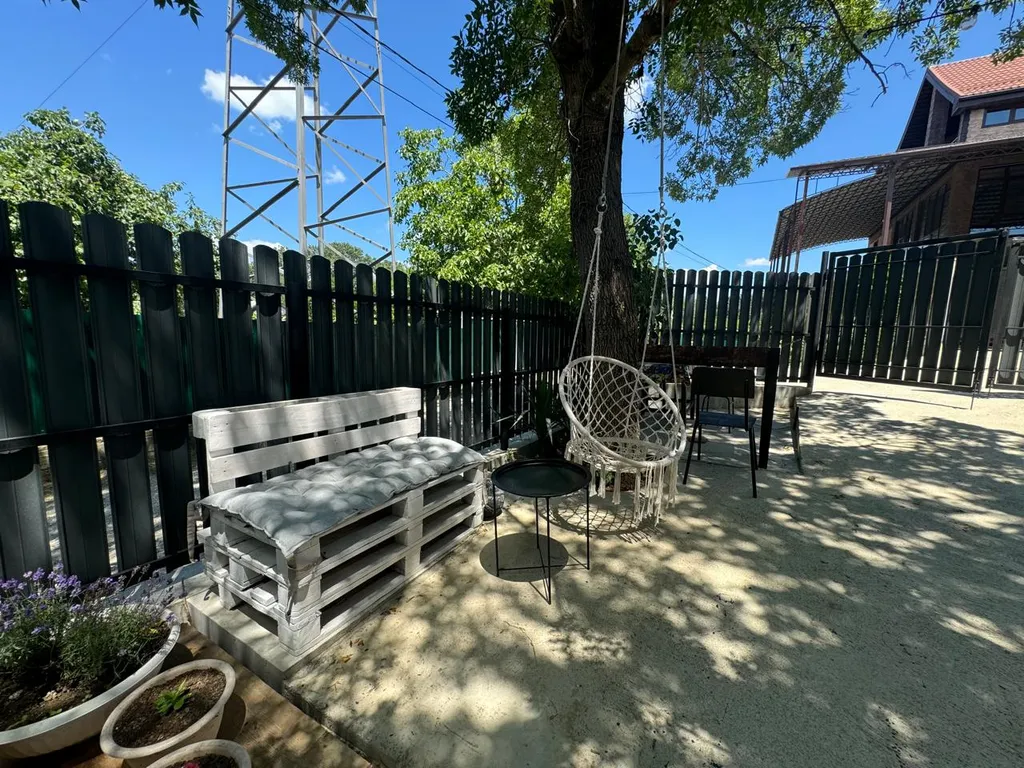 4-комнатный Дом