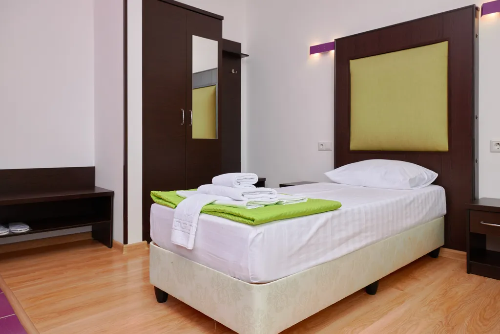 Эконом 3-х местный без балкона