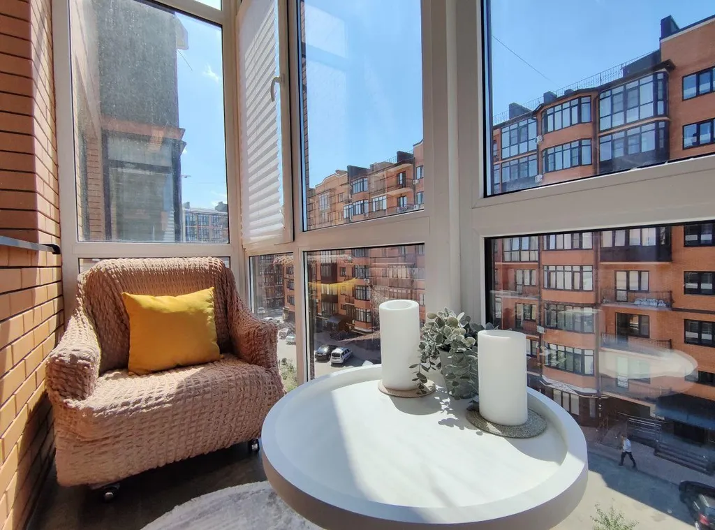 Апартамент с лоджией